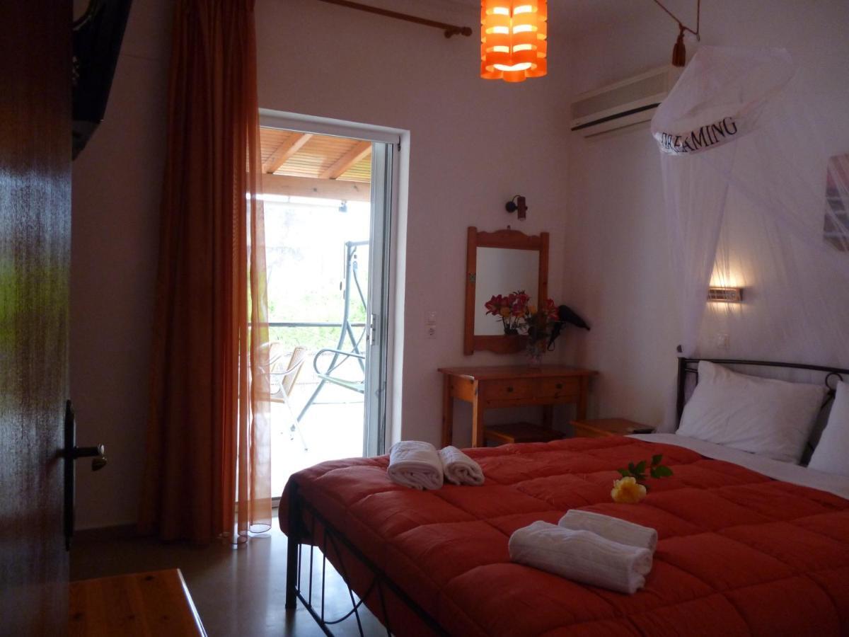 Kostas Apartments & Studios 아기오스 게오르기오스 파곤 외부 사진